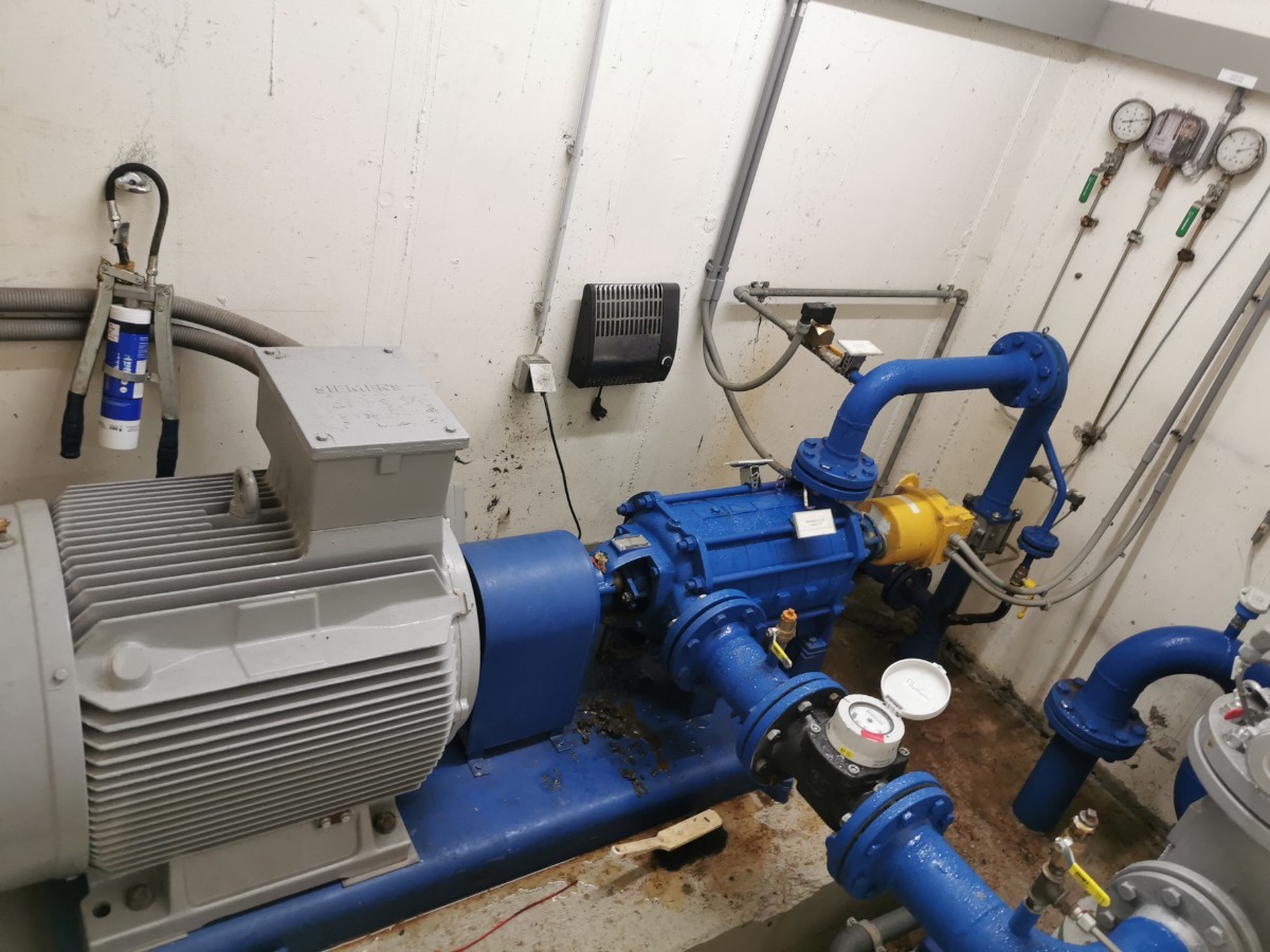 Hauptpumpe 21l/s Incl. Steuerung Pumpstation