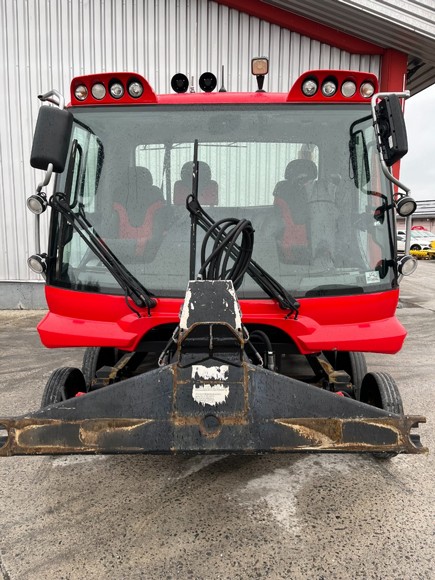 PistenBully 600 SRC PT-260