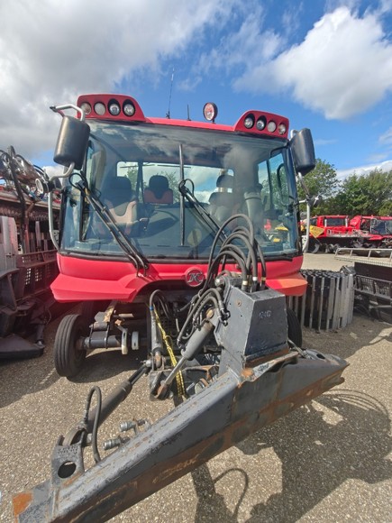 PistenBully 600 SCR PT-275