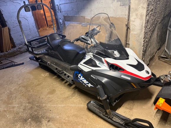Skidoo Lynx 69 Yeti 900 ACE 