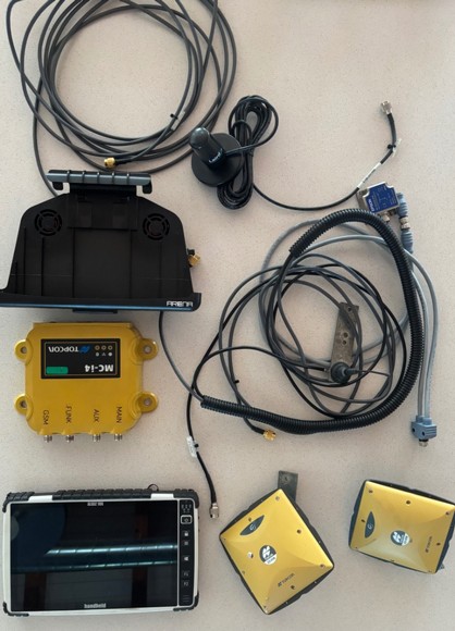 ARENA TOPCON GPS Schneehöhenmessung