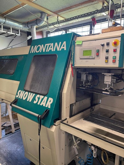 Snow Star Crystal Glide Finish