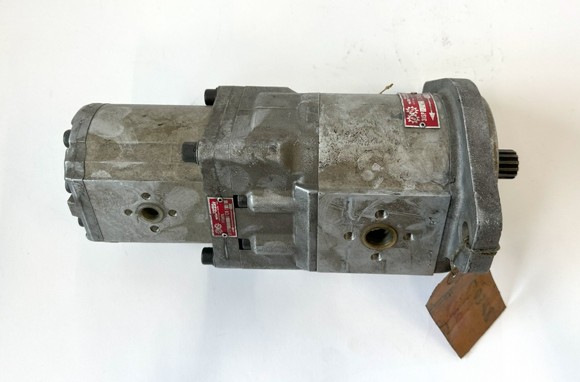 T4S - DOPPELPUMPE 3ISP22CR+2