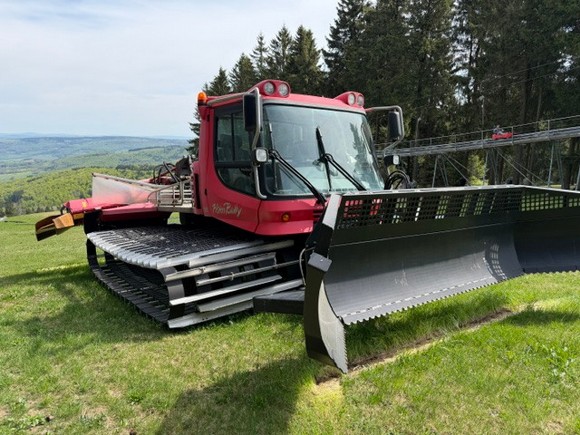 pb300