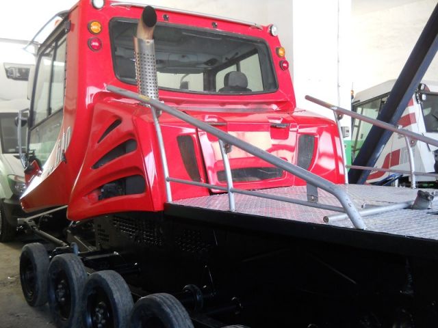 Kassbohrer Pistenbully PB 600