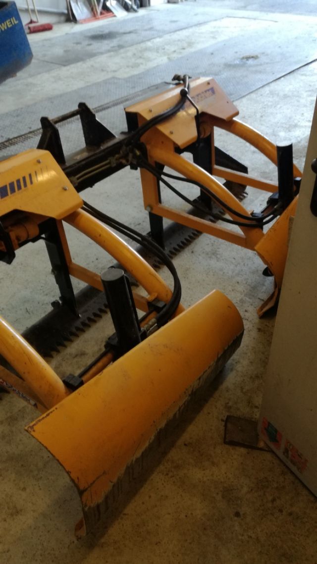 Bächler Renovator Snowscrape JG 2000