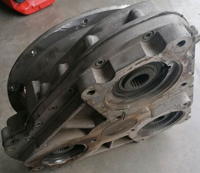 Verteilergetriebe PB 300 MERCEDES und Detroit