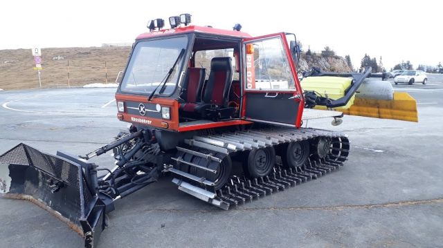 Pistenbully 070