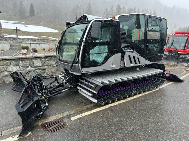 Prinoth Husky mit Personenkabine