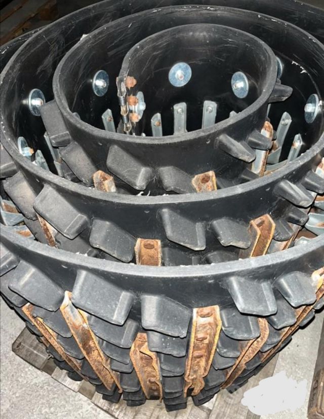 Gummiraupen für Prinoth T2