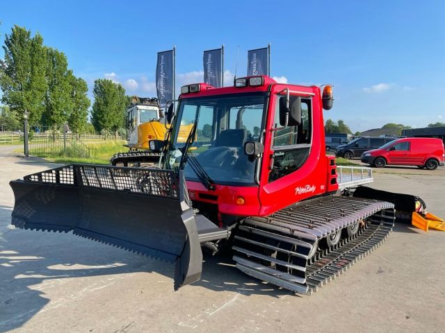 Kässbohrer Pistenbully 100 PB100